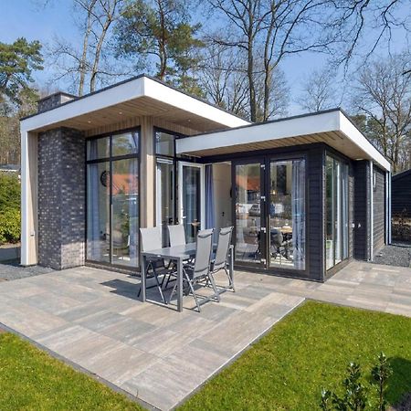 Modern House With Dishwasher In A Nature Reserve Hoenderloo Buitenkant foto